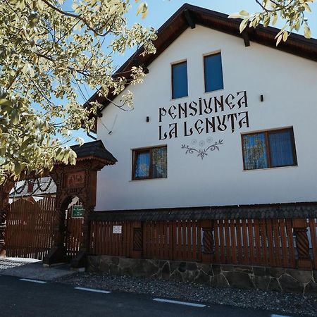 Pensiunea La Lenuta Oncesti  Exterior photo